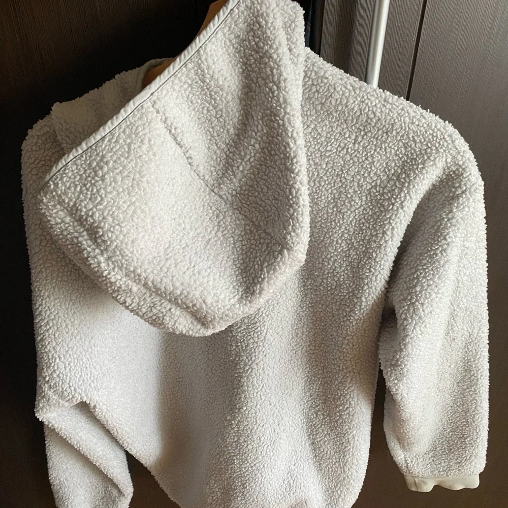 Nike light grey fleece unisex Sherpa Jacket size Big kids L 14-16